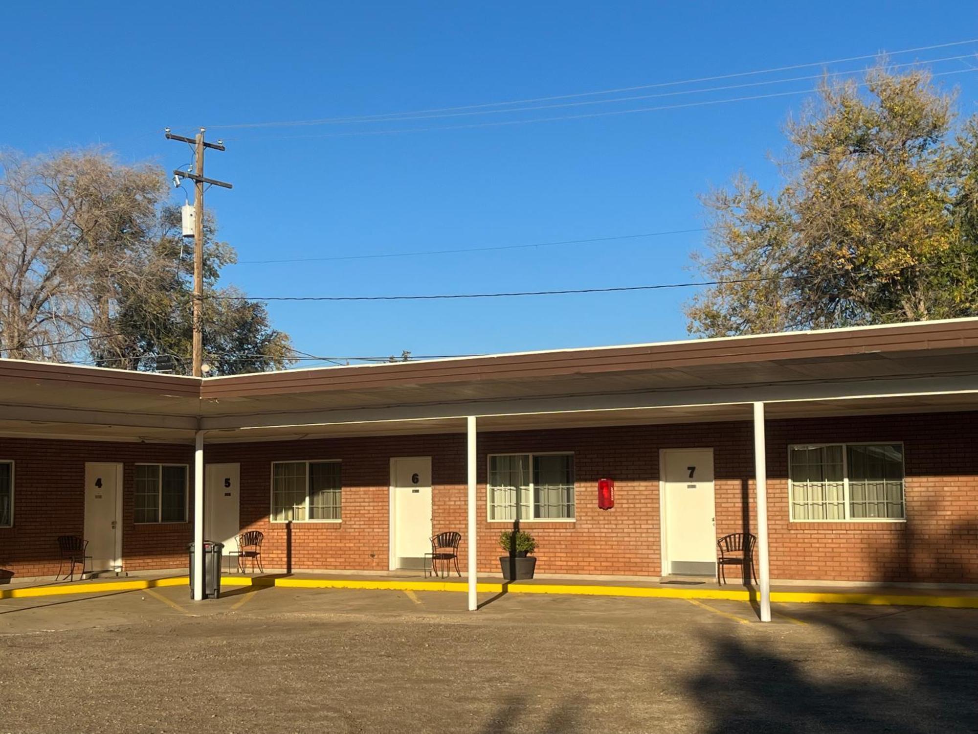 Delano Motel & Rv Park Beaver Exterior foto