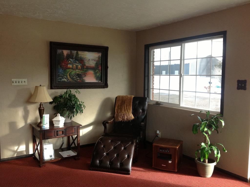 Delano Motel & Rv Park Beaver Exterior foto